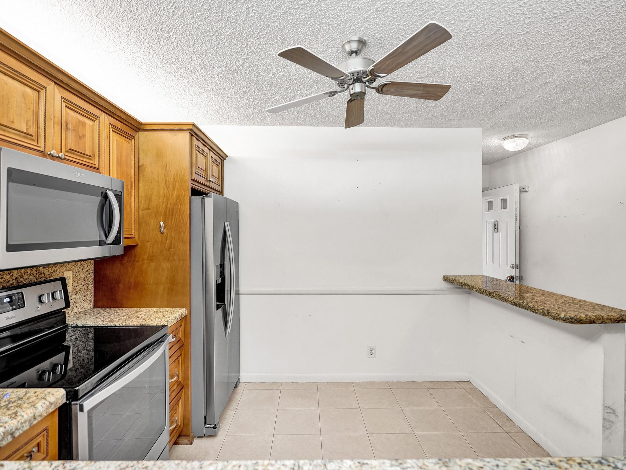 9275 Flynn Circle, Unit 8 Boca Raton, FL 33496 - Photo 17 of 28 Photo 17