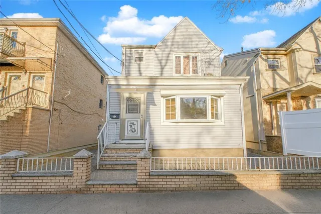 $1,388,000 | 1621 70th Street | Bensonhurst