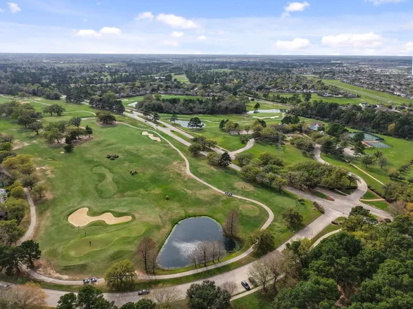 $575,000 | 20102 Windbury Court, Spring, TX 77379