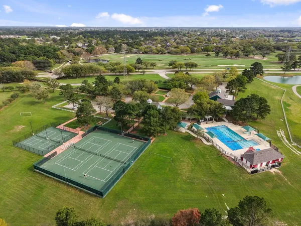 $575,000 | 20102 Windbury Court, Spring, TX 77379