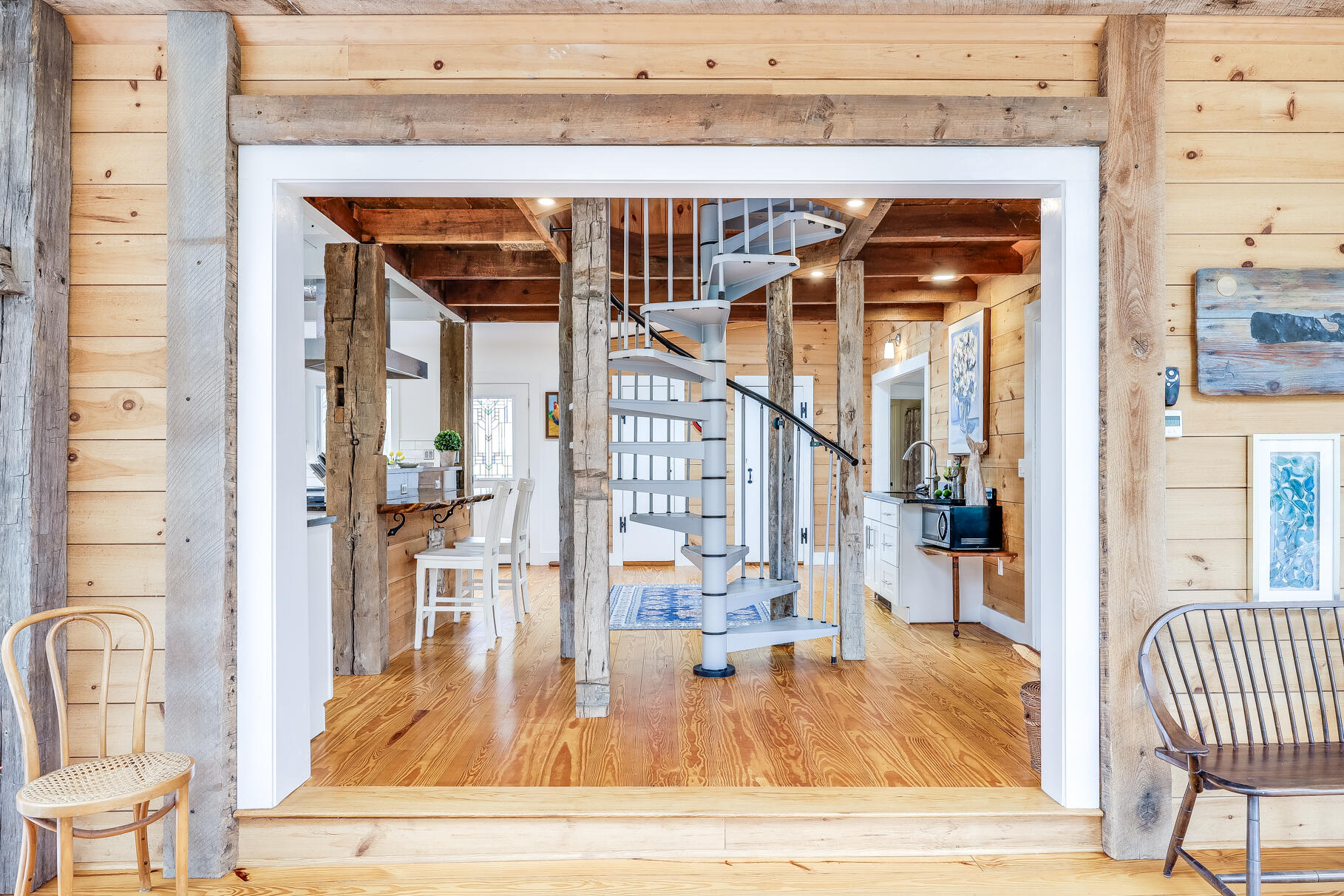 2147 Route 6 Wellfleet, MA 02667 - Photo 51 of 98 sunroom