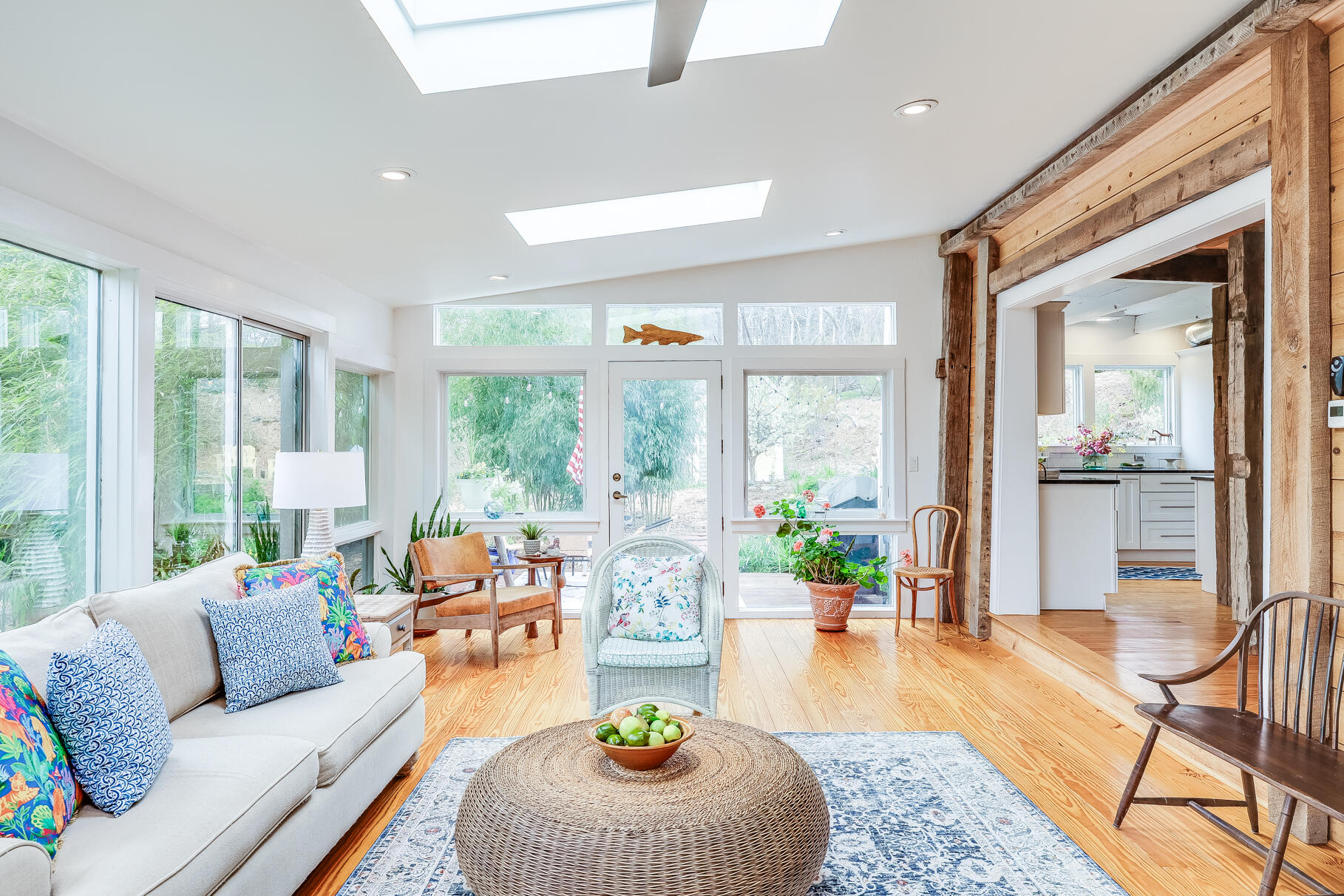 2147 Route 6 Wellfleet, MA 02667 - Photo 54 of 98 a living room with furniture and a large window