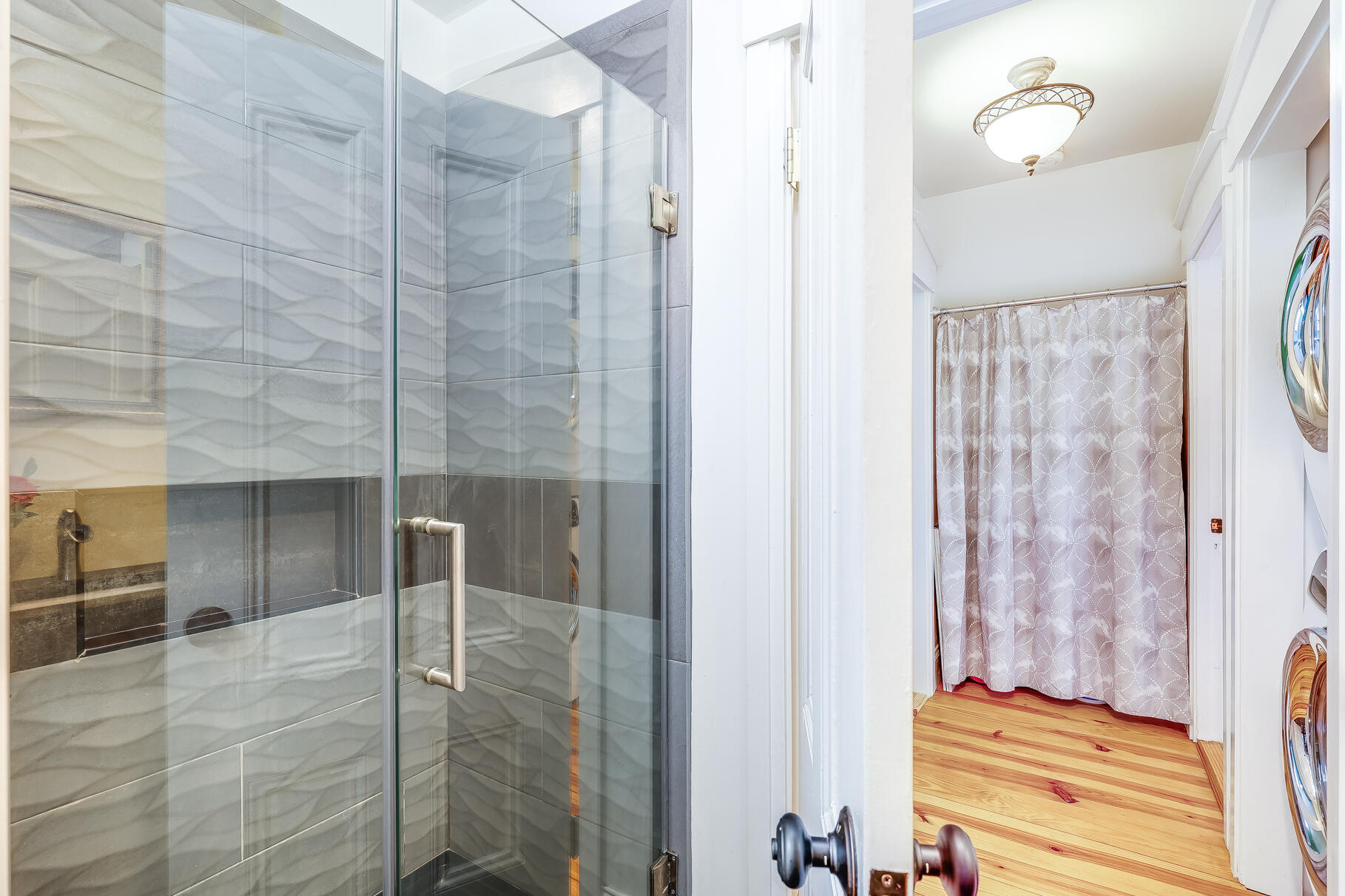 2147 Route 6 Wellfleet, MA 02667 - Photo 65 of 98 1st floor bath