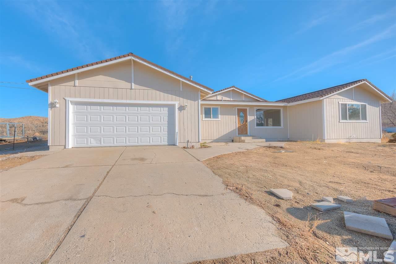 8652 Aquifer Way Reno, NV 89506 - Photo 2 of 20 Photo 2