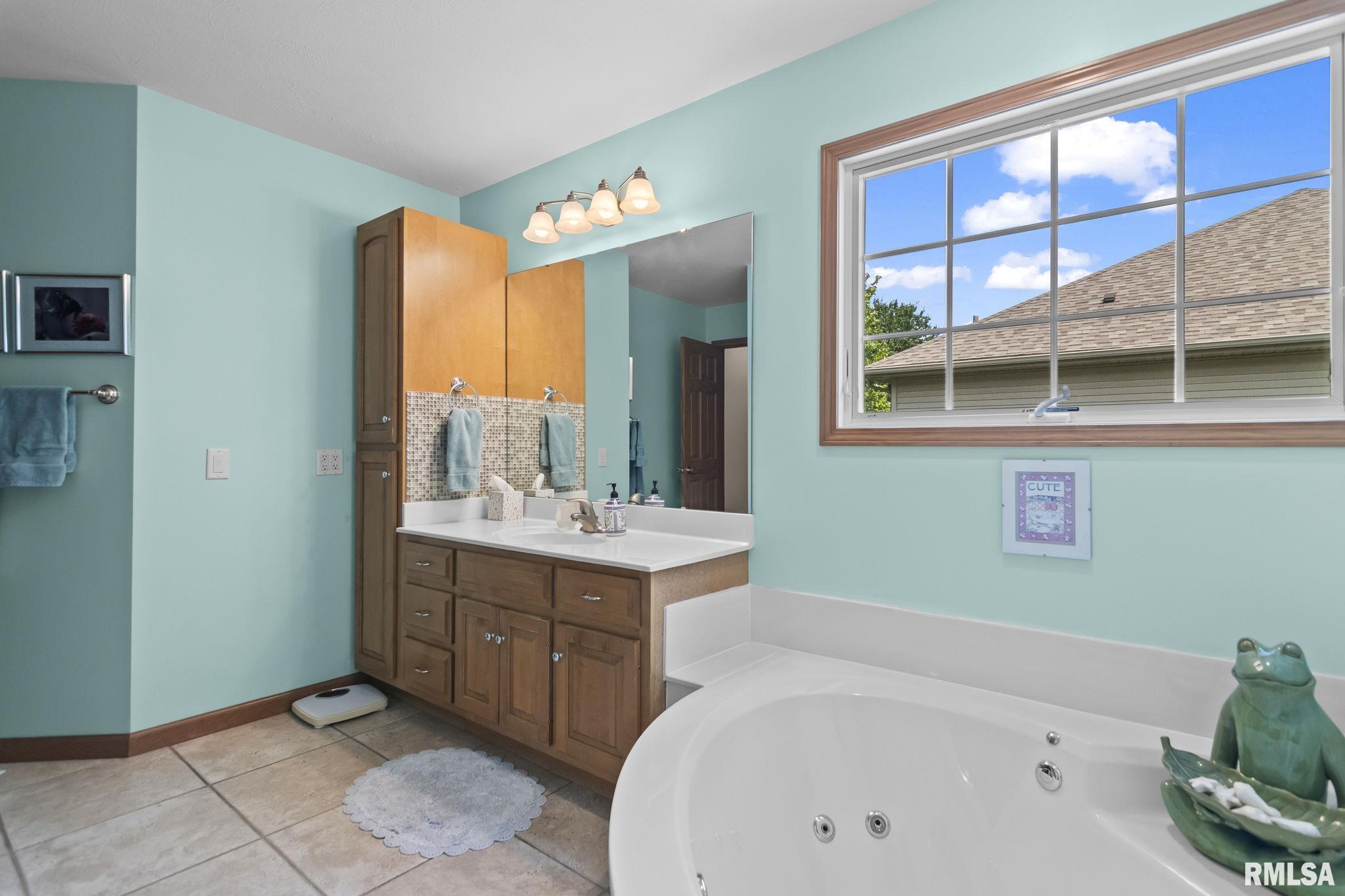 3549 Benbrook Drive Springfield, IL 62711 - Photo 25 of 44