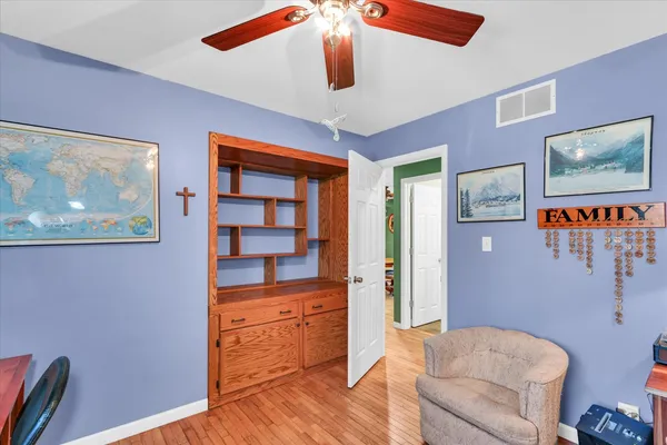 $335,000 | 606 South Jefferson Street, Mahomet, IL 61853