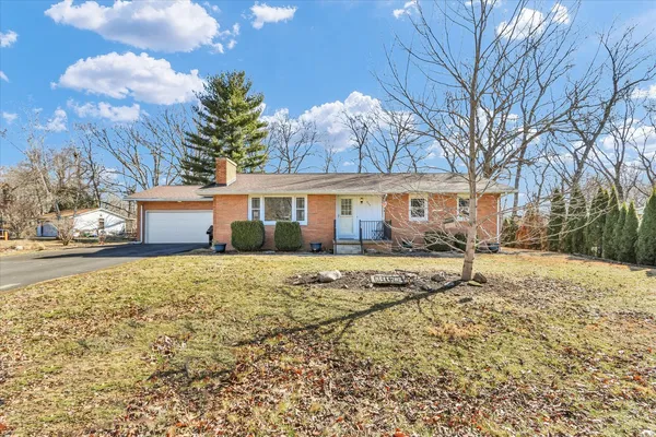 $335,000 | 606 South Jefferson Street, Mahomet, IL 61853