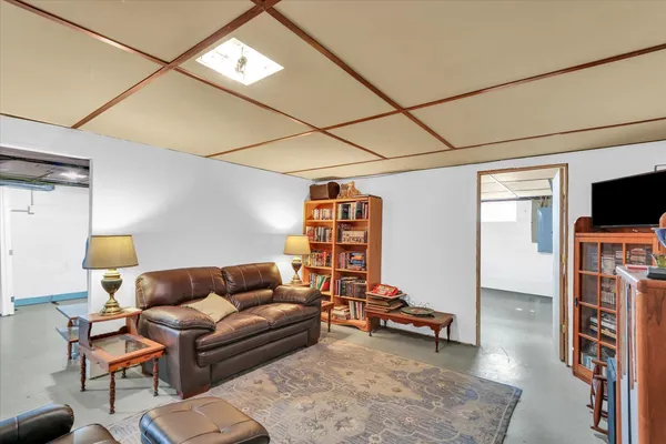 $335,000 | 606 South Jefferson Street, Mahomet, IL 61853