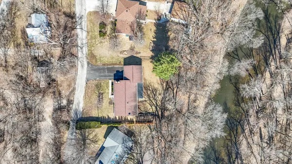 $335,000 | 606 South Jefferson Street, Mahomet, IL 61853