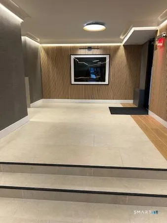 $2,787 | 93 Morgan Street, Unit 9E, Stamford, CT 06905