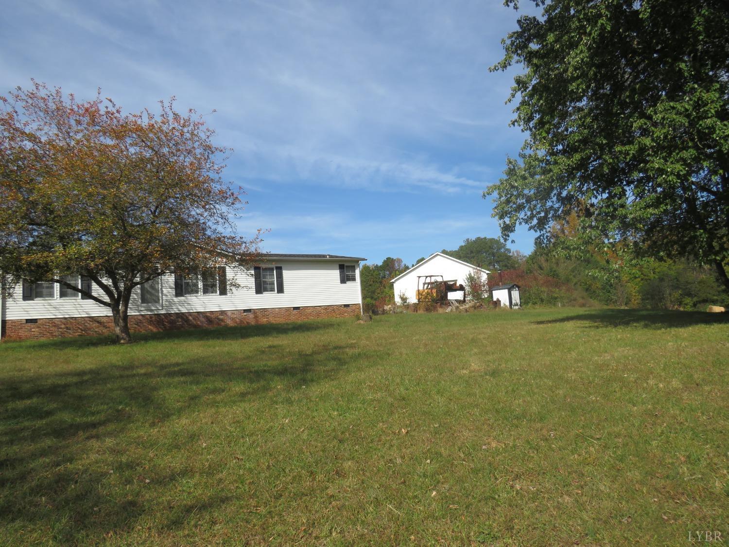 14324 Red House Road Concord, VA 24538 - Photo 27 of 90 a front view of a house with a yard