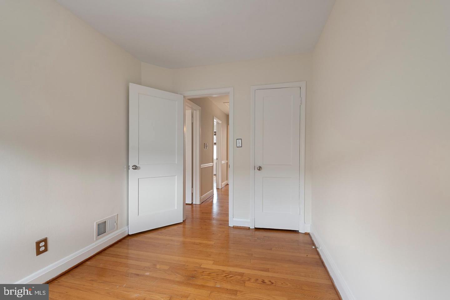 183 Stanmore Road Baltimore, MD 21212 - Photo 22 of 32 a view of an empty room