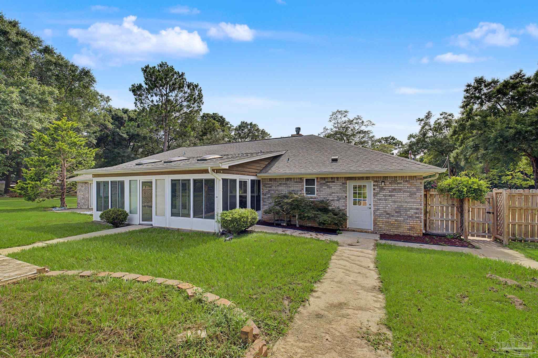 2340 Tobie Dean Road Cantonment, FL 32533 - Photo 15 of 51