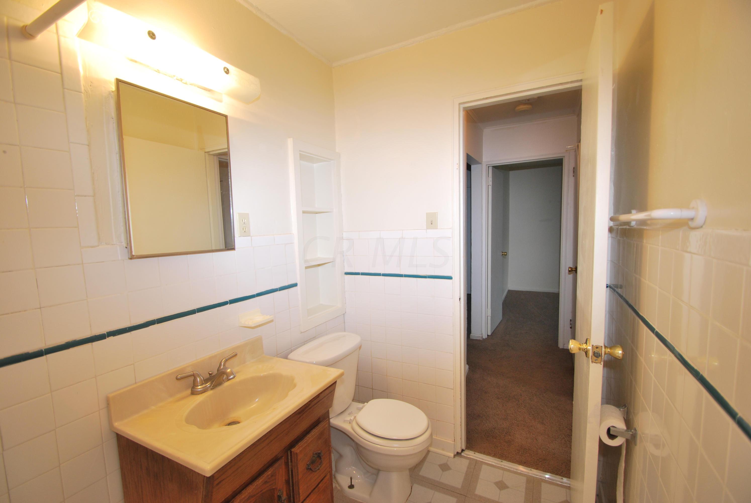 897 Bucknell Road Whitehall, OH 43213 - Photo 20 of 30