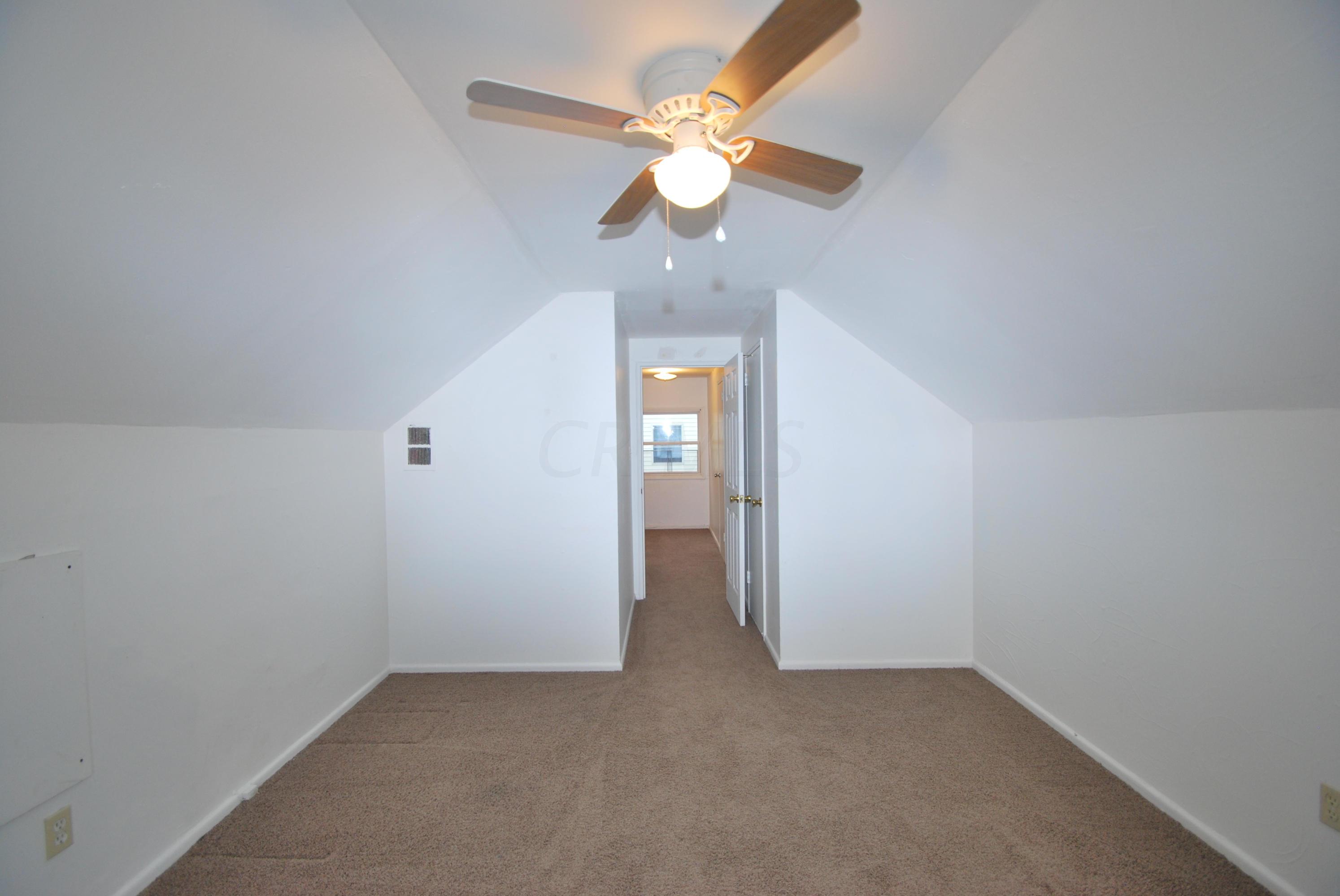 897 Bucknell Road Whitehall, OH 43213 - Photo 25 of 30