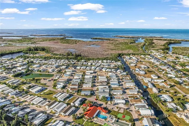 $201,600 | 4971 Porky Lane Northwest, St. James City, FL 33956