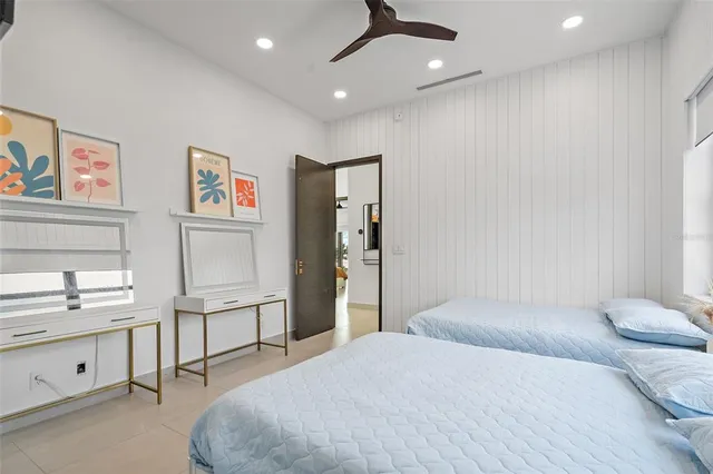 a view of a back yard of the house