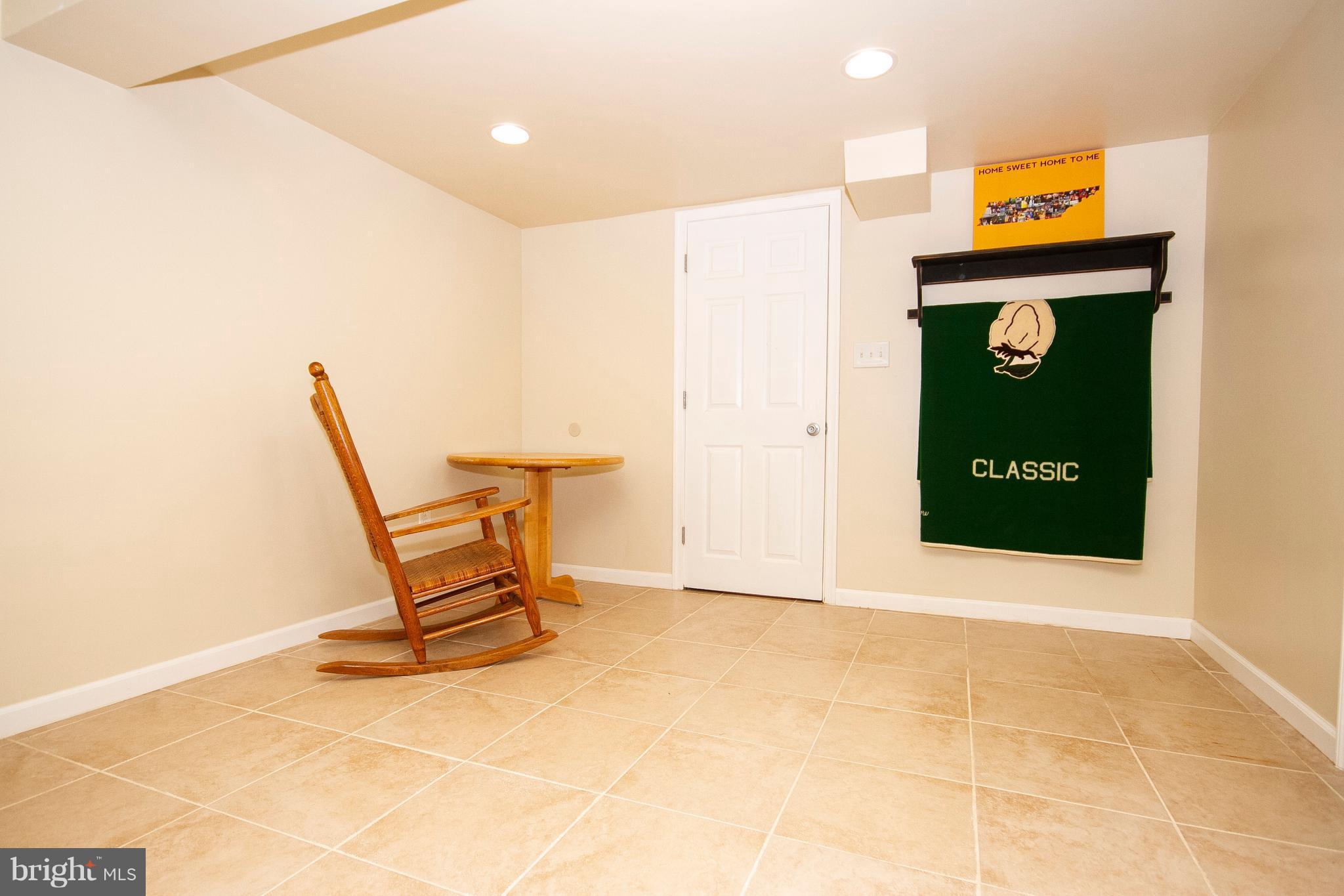6 Mardrew Road Baltimore, MD 21229 - Photo 16 of 18 Basement