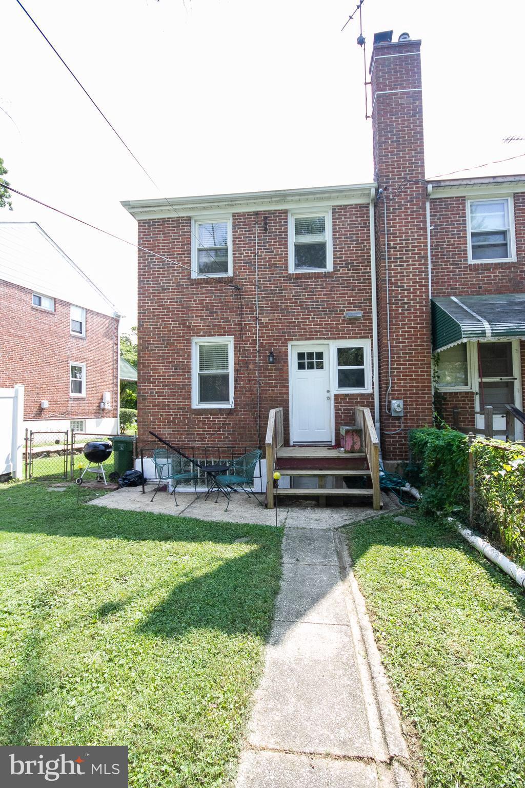 6 Mardrew Road Baltimore, MD 21229 - Photo 17 of 18 Exterior (Rear)