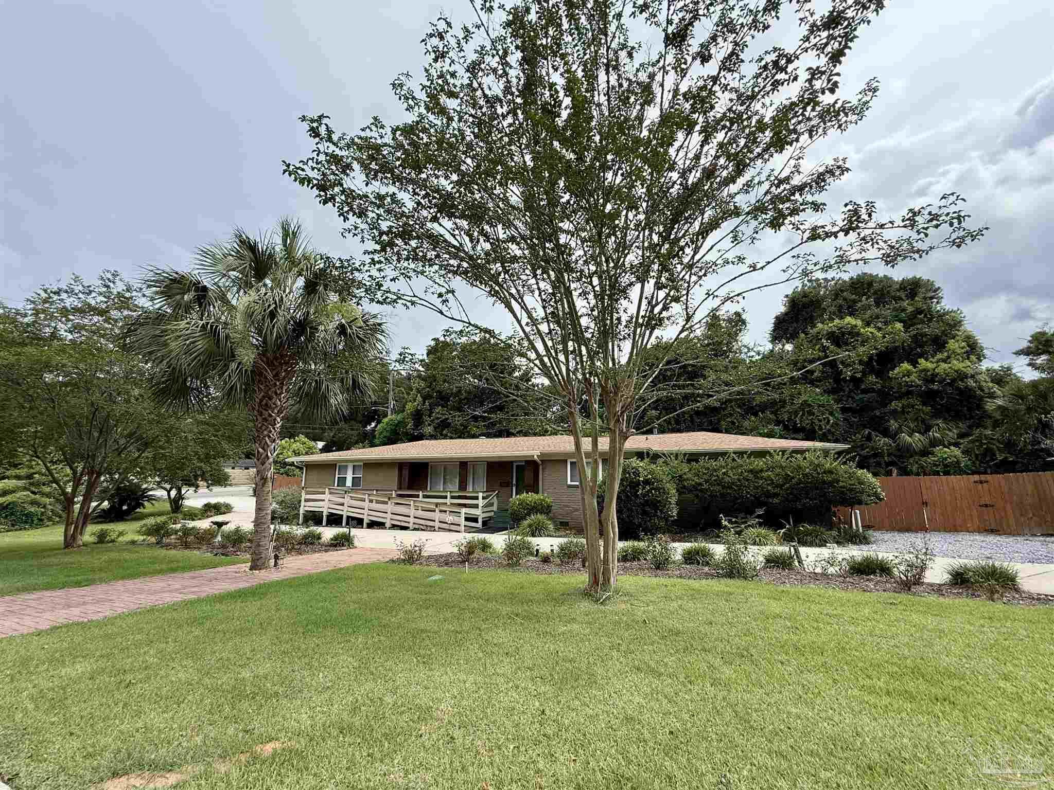 111 Euclid Road Pensacola, FL 32503 - Photo 2 of 71