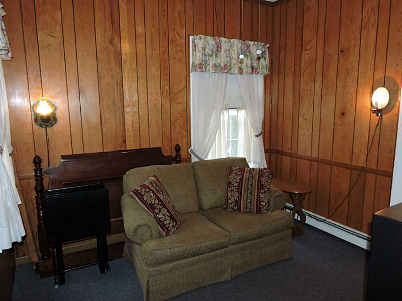 35 County Road Barrington, RI 02806 - Photo 10 of 25 Master Bedroom. 1st floor bedroom with full bath...