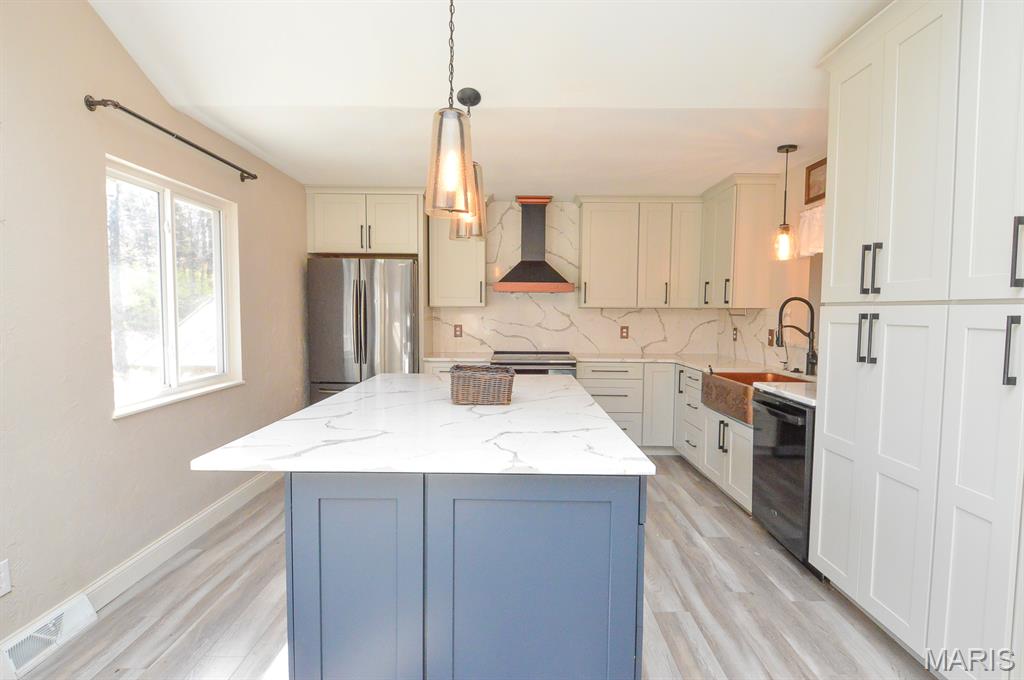 8552 Naumann Drive Waterloo, IL 62298 - Photo 17 of 47