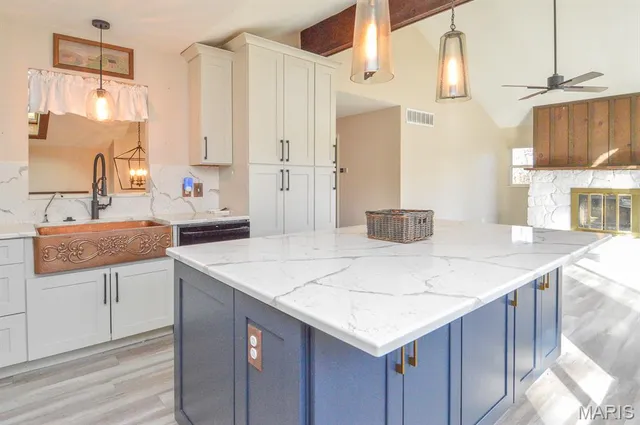 $200,000 | 8552 Naumann Drive, Waterloo, IL 62298