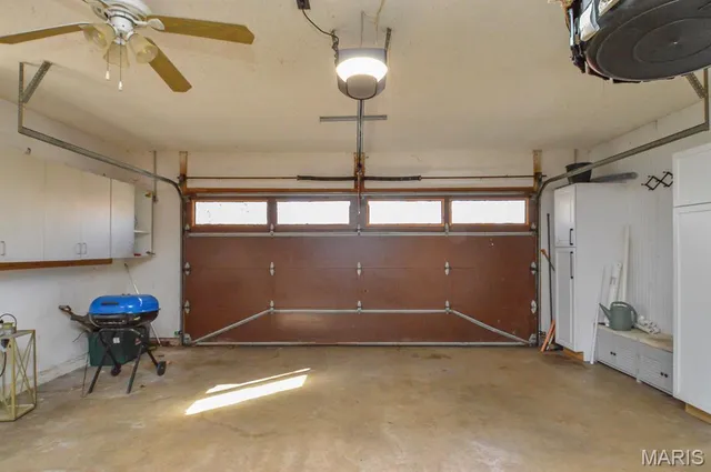 $200,000 | 8552 Naumann Drive, Waterloo, IL 62298