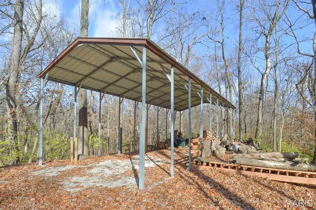 $200,000 | 8552 Naumann Drive, Waterloo, IL 62298