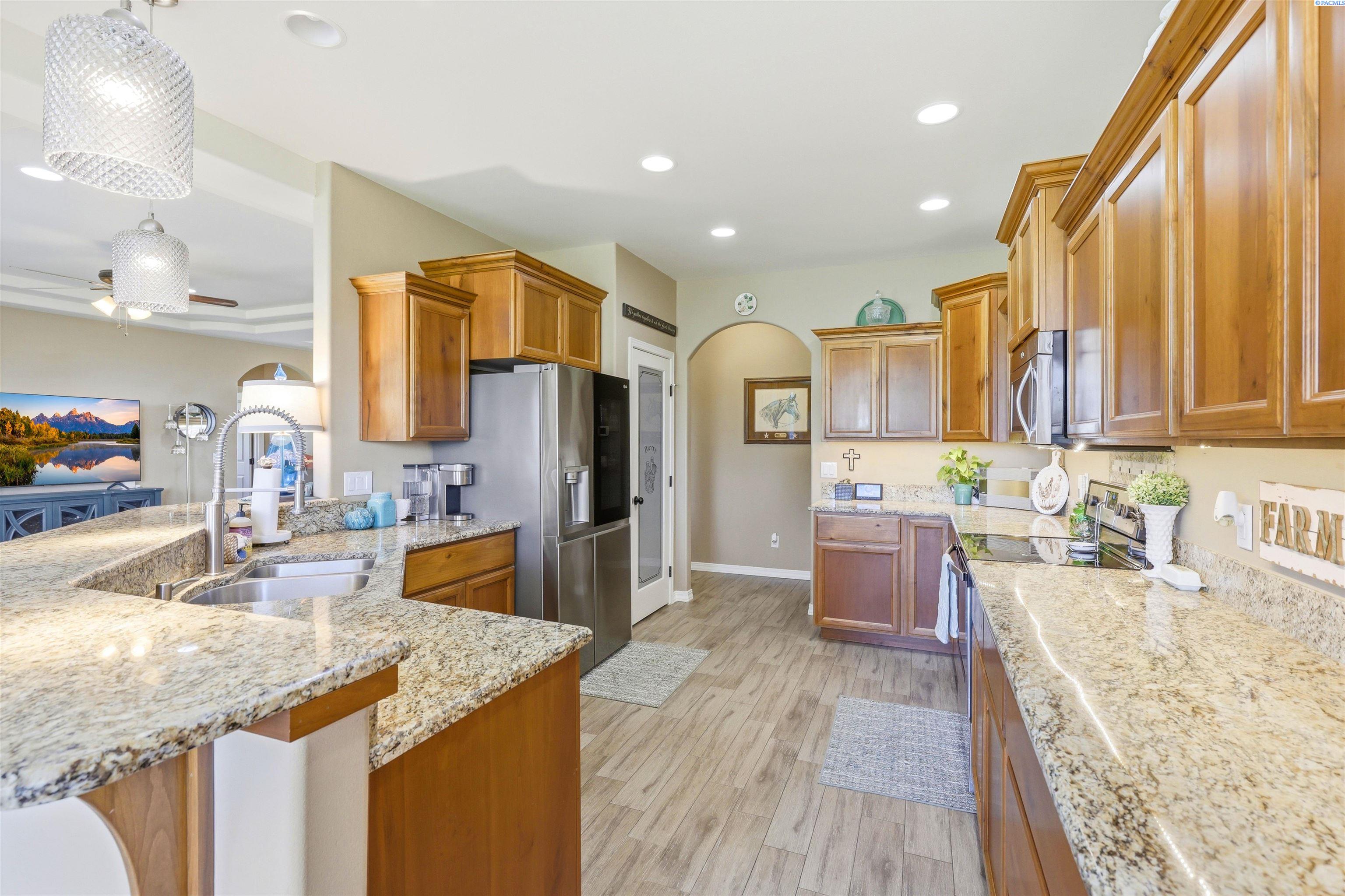210704 East Schuster Road Kennewick, WA 99337 - Photo 14 of 48 Gallery Image 14