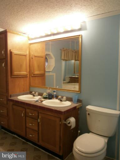 1902 Bruce Road Aberdeen, MD 21001 - Photo 5 of 11 Bath (Master)
