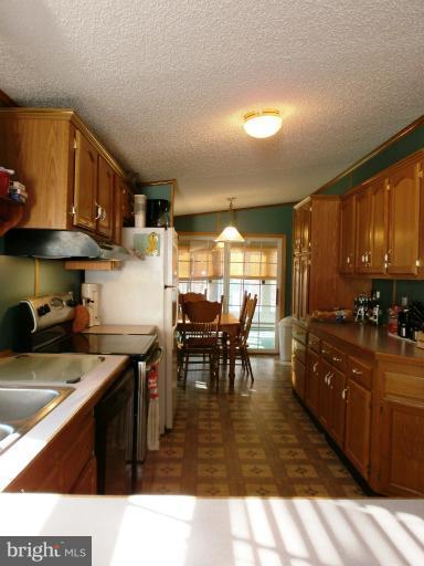 1902 Bruce Road Aberdeen, MD 21001 - Photo 9 of 11 Kitchen