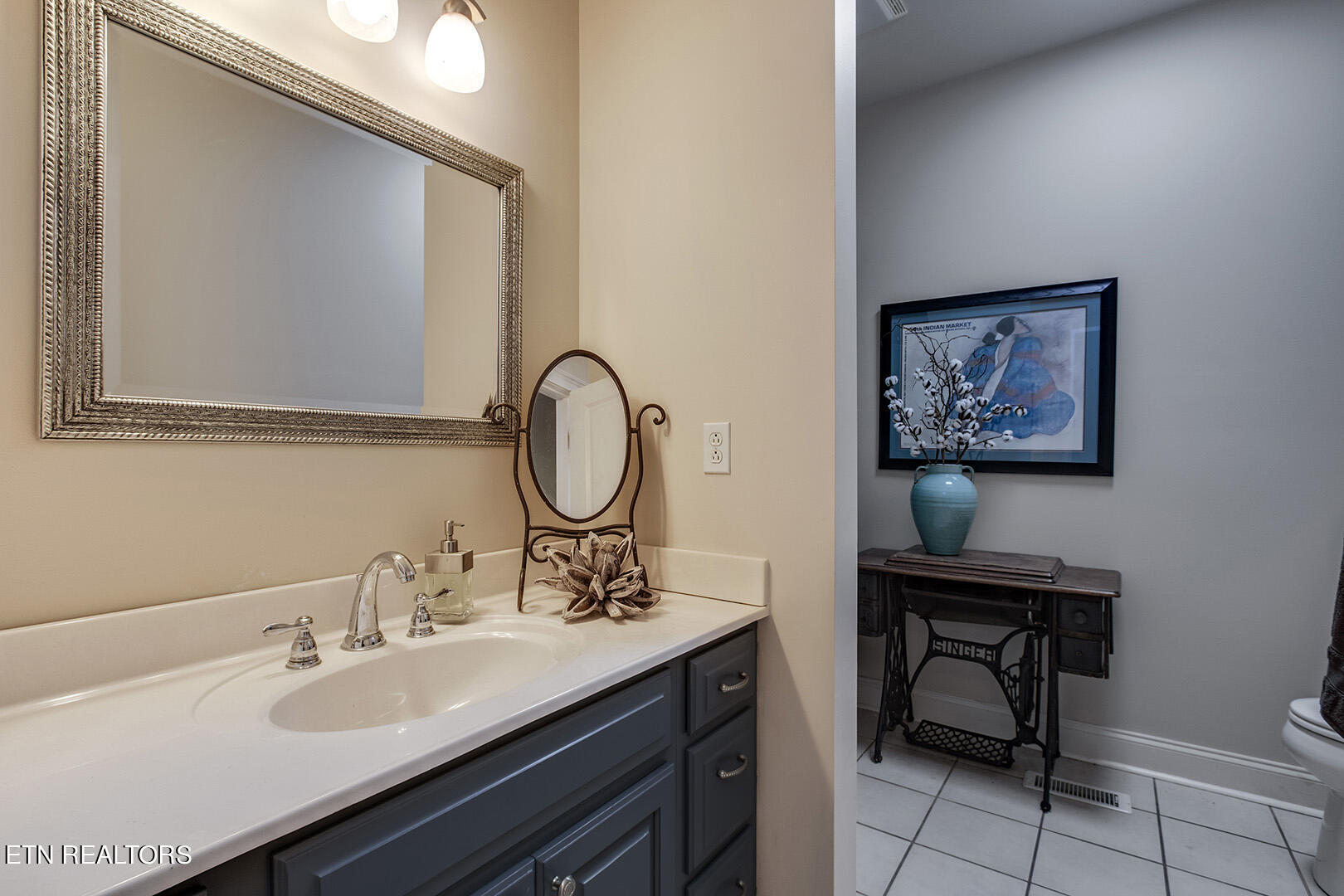 220 Brunner Road Madisonville, TN 37354 - Photo 29 of 55 32_BrunnerRoad_220_GuestBath