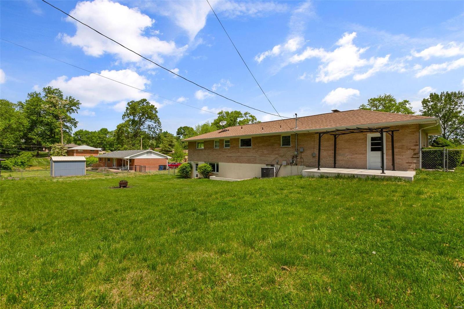 2550 Rolens Drive St. Louis, MO 63129 - Photo 32 of 32 Gallery Image 32