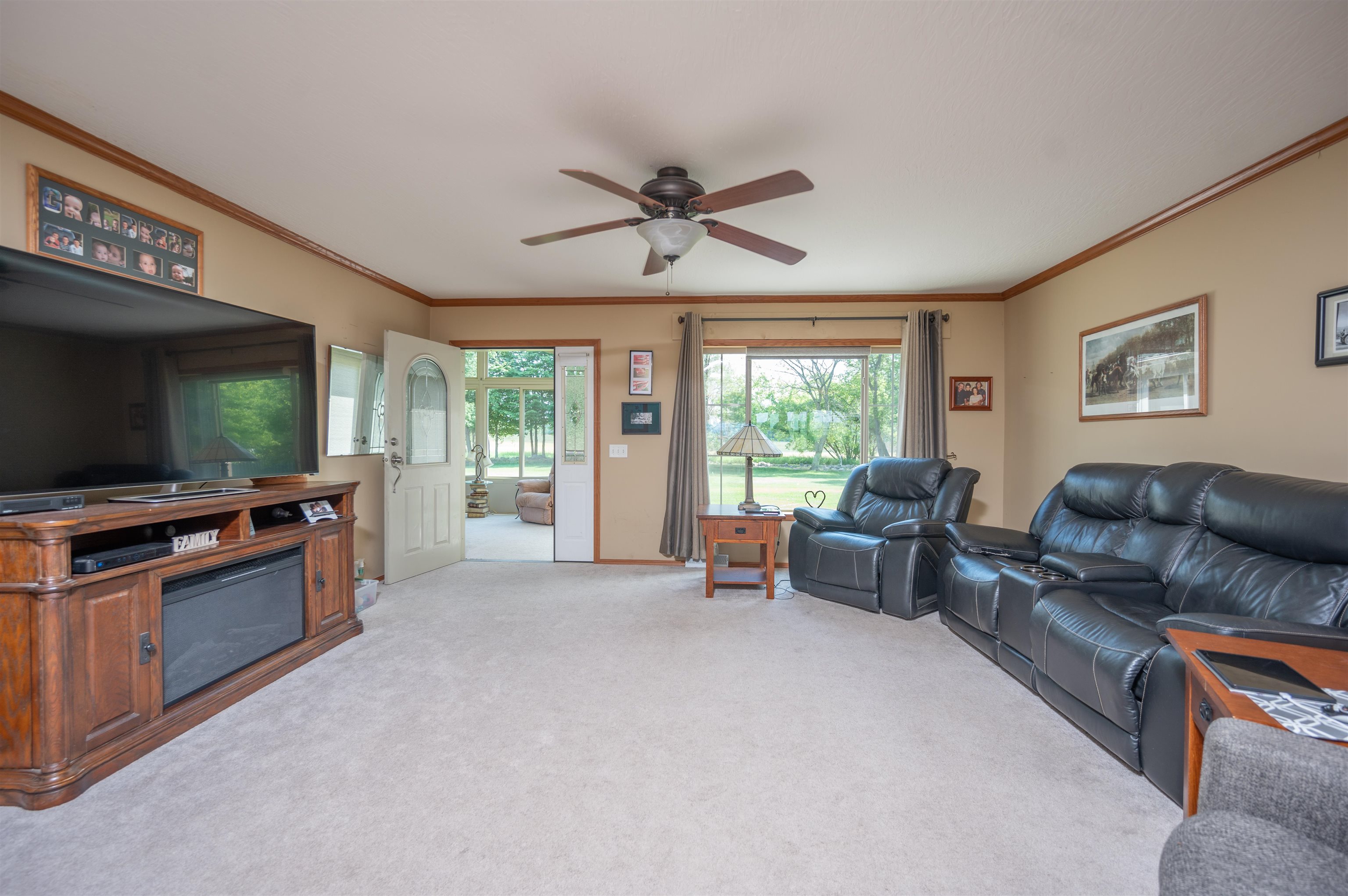 2642 Ward Road Mount Pleasant, MI 48858 - Photo 2 of 31 1923149-3941bd60-2043-4b94-9efe-7c2b9d0a934e.JPG