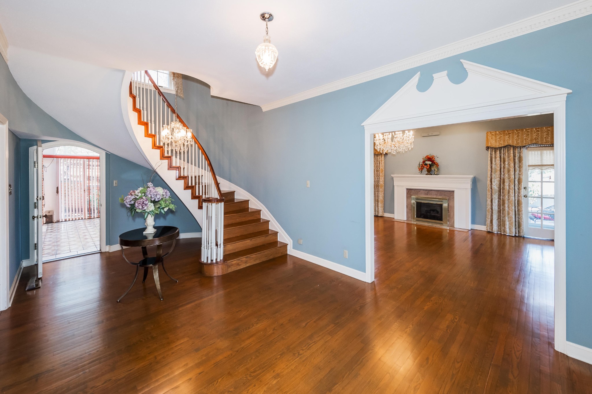 103 Wilderness Lane Oak Ridge, TN 37830 - Photo 3 of 40 Gallery Image 3