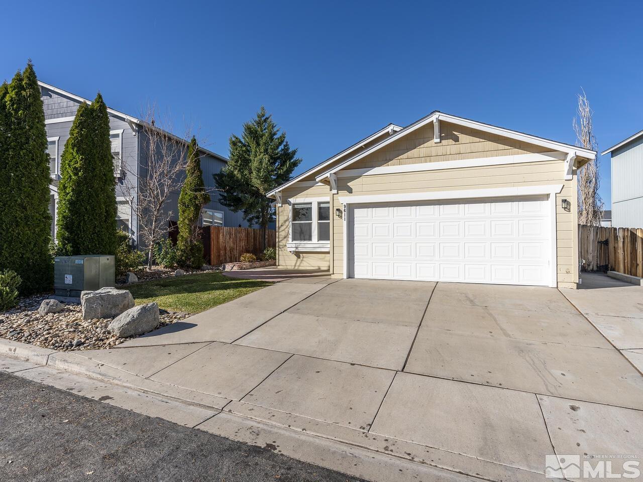 9611 Autumn Leaf Way Reno, NV 89506 - Photo 3 of 31 Photo 3