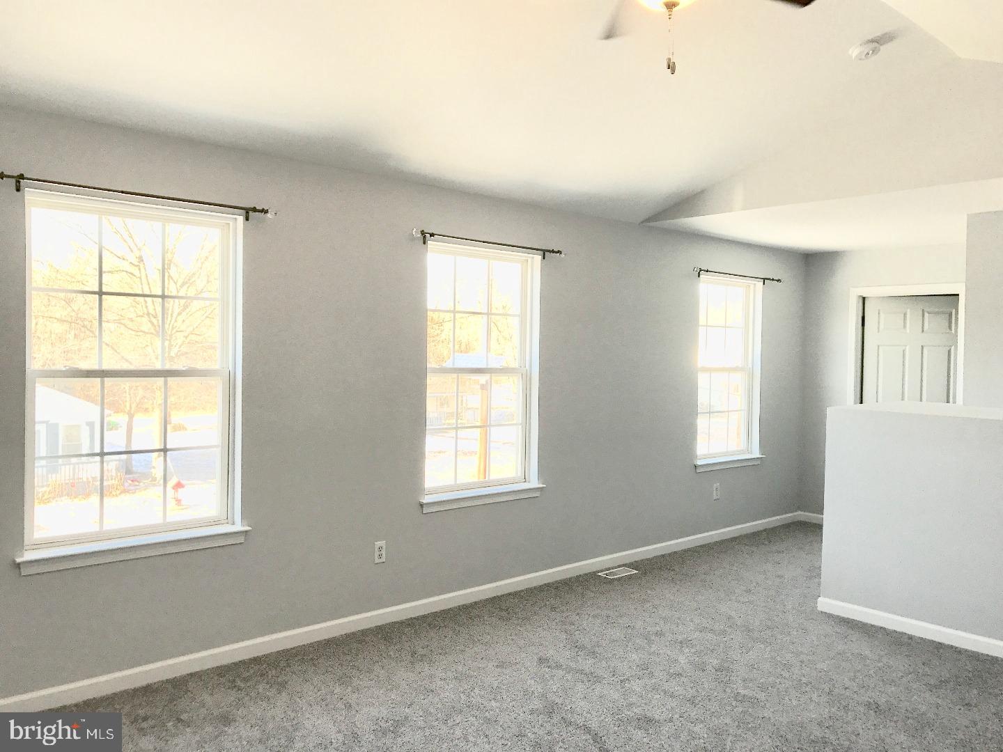 7936 Stow Road Pennsauken, NJ 08110 - Photo 17 of 25 Gallery Image 17