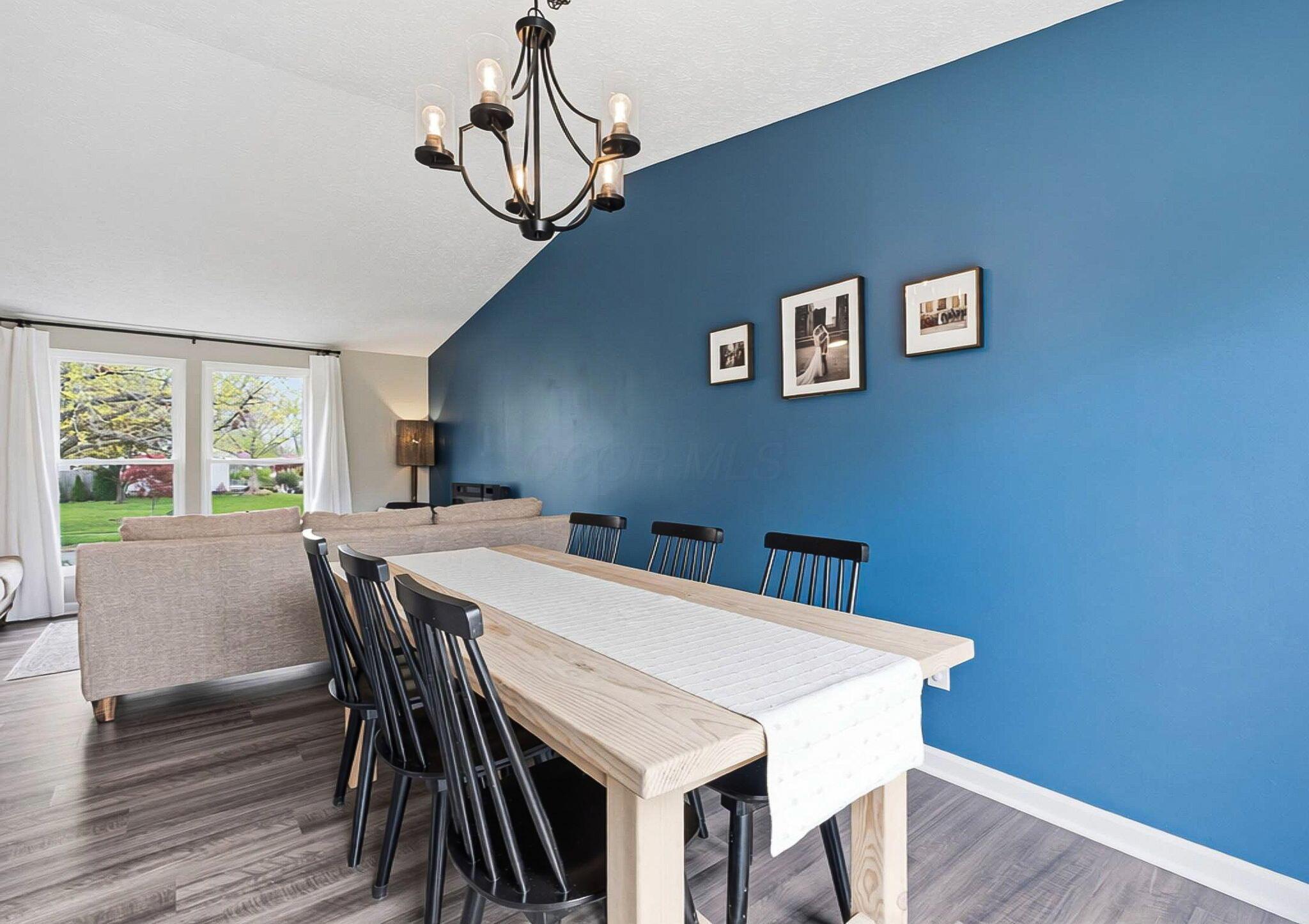 2949 Cortona Road Columbus, OH 43204 - Photo 14 of 38 Dining Room