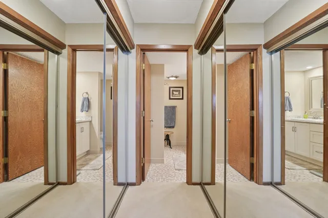 $199,000 | 2445 Londin Lane East, Unit 212, Maplewood, MN 55119