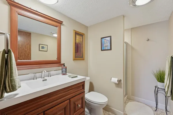 $199,000 | 2445 Londin Lane East, Unit 212, Maplewood, MN 55119