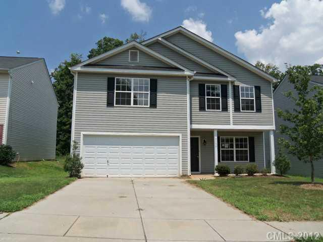 5139 Raspberry Knoll Drive Charlotte, NC 28208 - Photo 1 of 16 Gallery Image 1