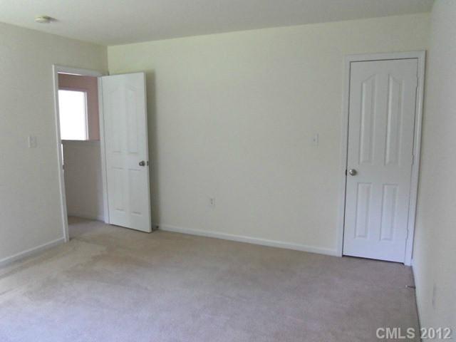 5139 Raspberry Knoll Drive Charlotte, NC 28208 - Photo 15 of 16 Gallery Image 15