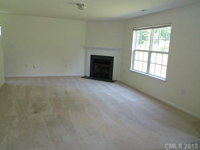 5139 Raspberry Knoll Drive Charlotte, NC 28208 - Photo 7 of 16 Gallery Image 7