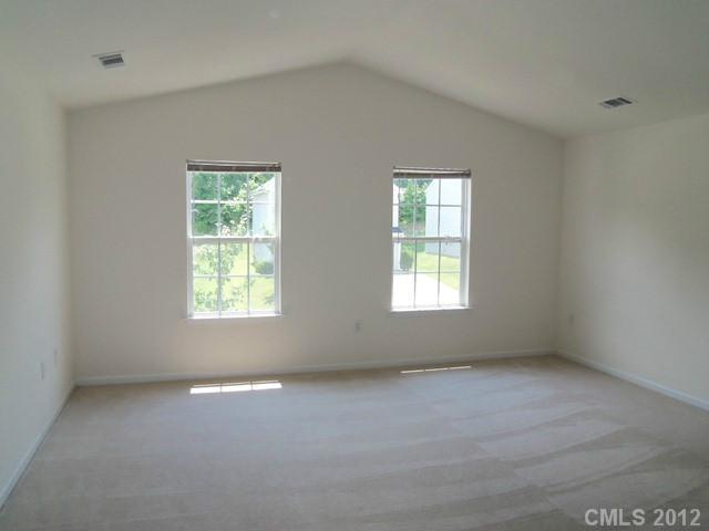 5139 Raspberry Knoll Drive Charlotte, NC 28208 - Photo 10 of 16 Gallery Image 10