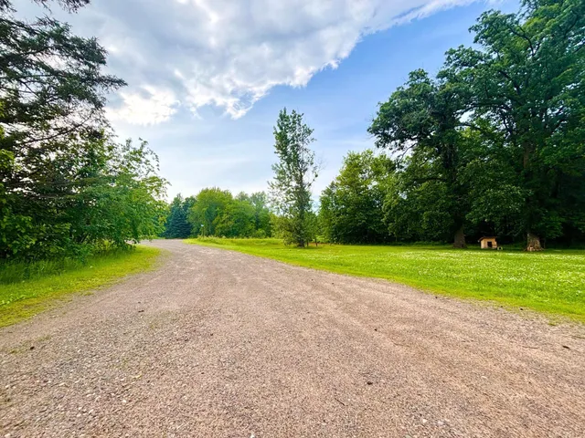 $275,500 | 24368 Brook Park Road, Brook Park, MN 55007
