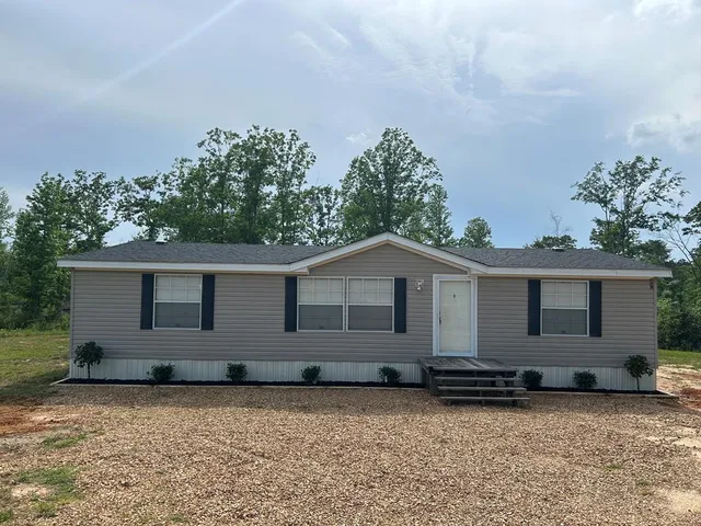$135,000 | 3100 Willow Lane Southeast, Bogue Chitto, MS 39629