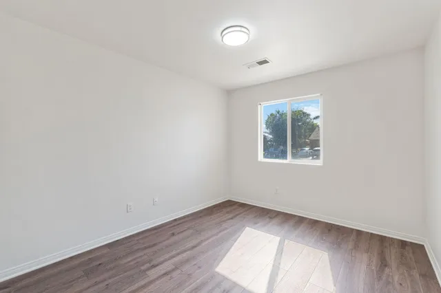 $415,000 | 2304 September Drive, Bakersfield, CA 93313