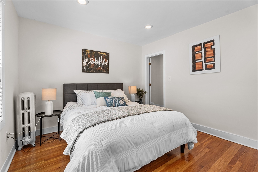105 Ripley Street, Unit 105 Newton, MA 02459 - Photo 11 of 26 Gallery Image 11