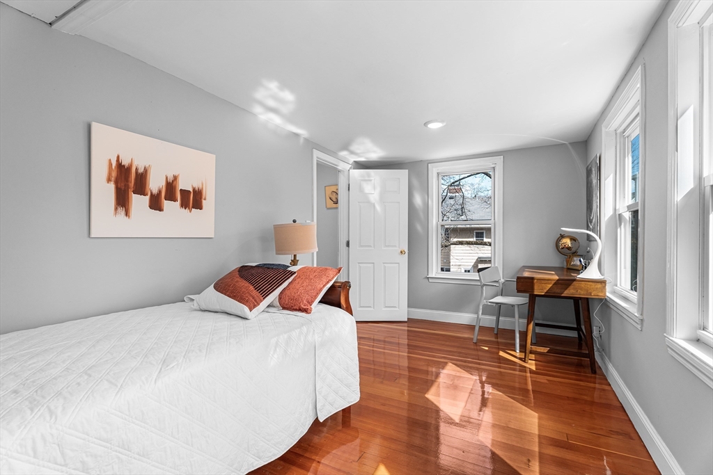 105 Ripley Street, Unit 105 Newton, MA 02459 - Photo 13 of 26 Gallery Image 13